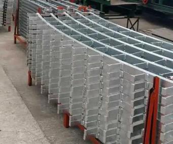 建邺管廊支架的用量