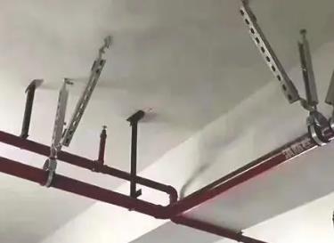 建邺成品支架加固时的注意点